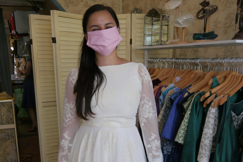 Wedding Challenge: A retro dress for the right&nbsp;price