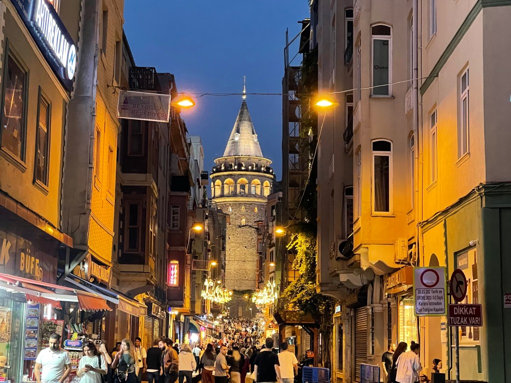 Istanbul 2024: Galata in the&nbsp;rain